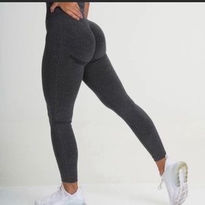 Nvgtn black speckled seamless leggings